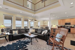 テレビ、書斎 / ワークスペース