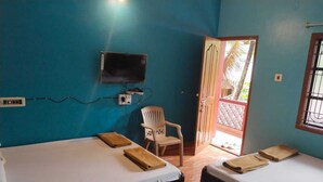 Quadruple Ac Room
