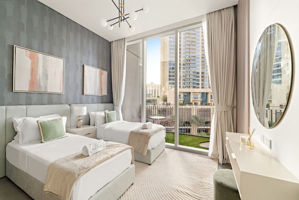 4 Schlafzimmer, Bügeleisen/Bügelbrett, WLAN, Bettwäsche