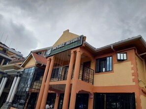 Exterior - Diplozz Resort Kisii (Kisii)