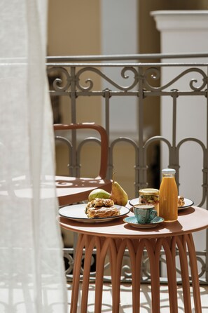Luxury Suite | Balcony