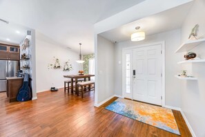 Dining - 3BR Wesley Chapel Retreat with Private Pool • Pet-Friendly • Spacious Parking (Zephyrhills)