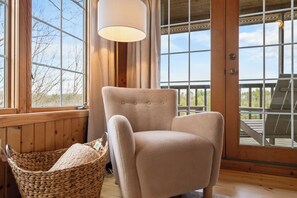 Smart TV, video games