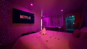 1 habitación, wifi y ropa de cama