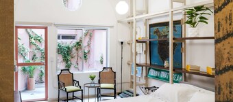 Set 5 Dptos. 34 Guests Central and Spacious!