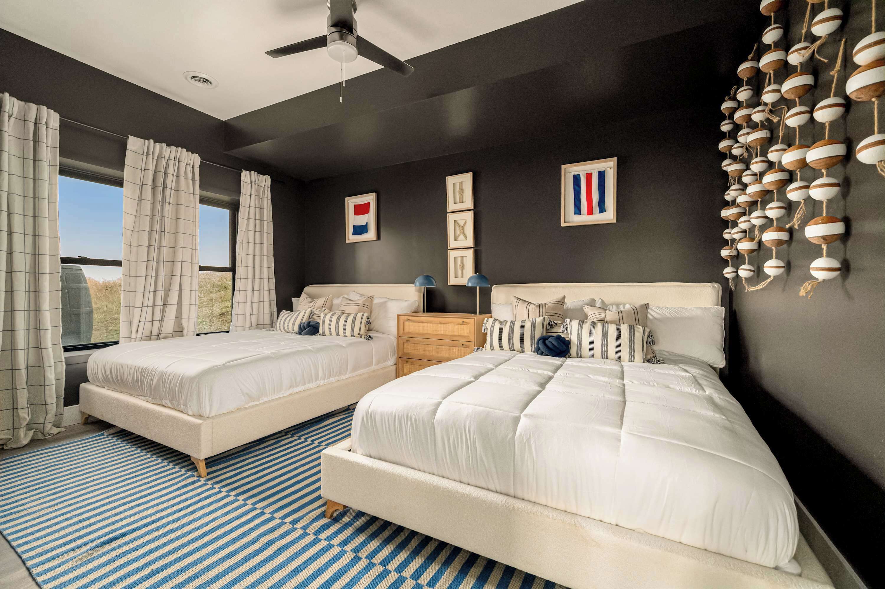 5 quartos, ferros/tábuas de passar roupa, berço de viagem, Wi-Fi