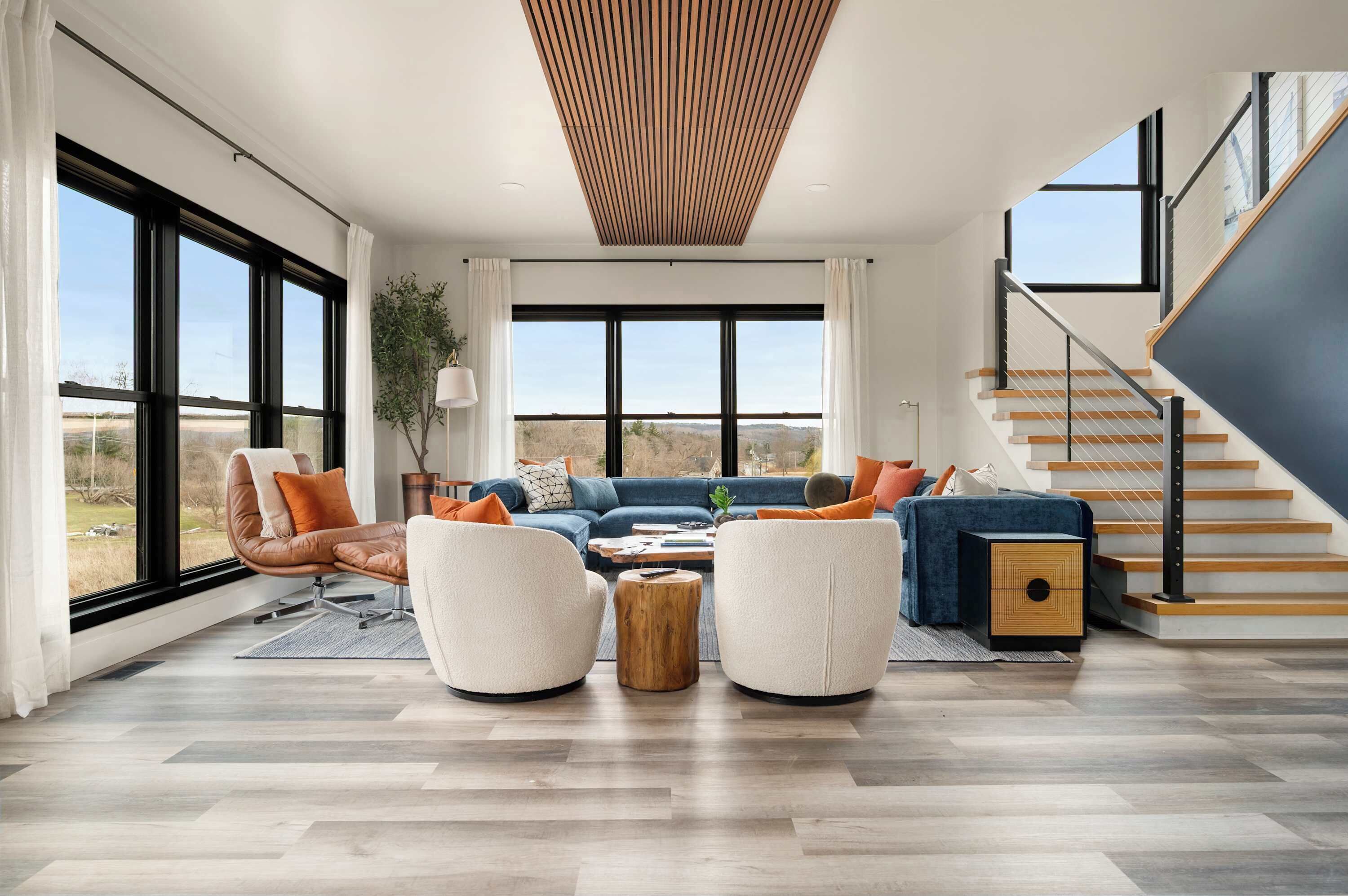 المنشأة من الداخل