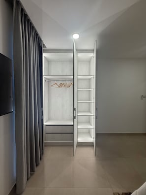 2 chambres, fer et planche à repasser, Wi-Fi gratuit