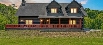 Black Lodge Cabin on Big Sugar, Easy access to NWA