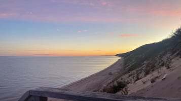Beach nearby, beach towels