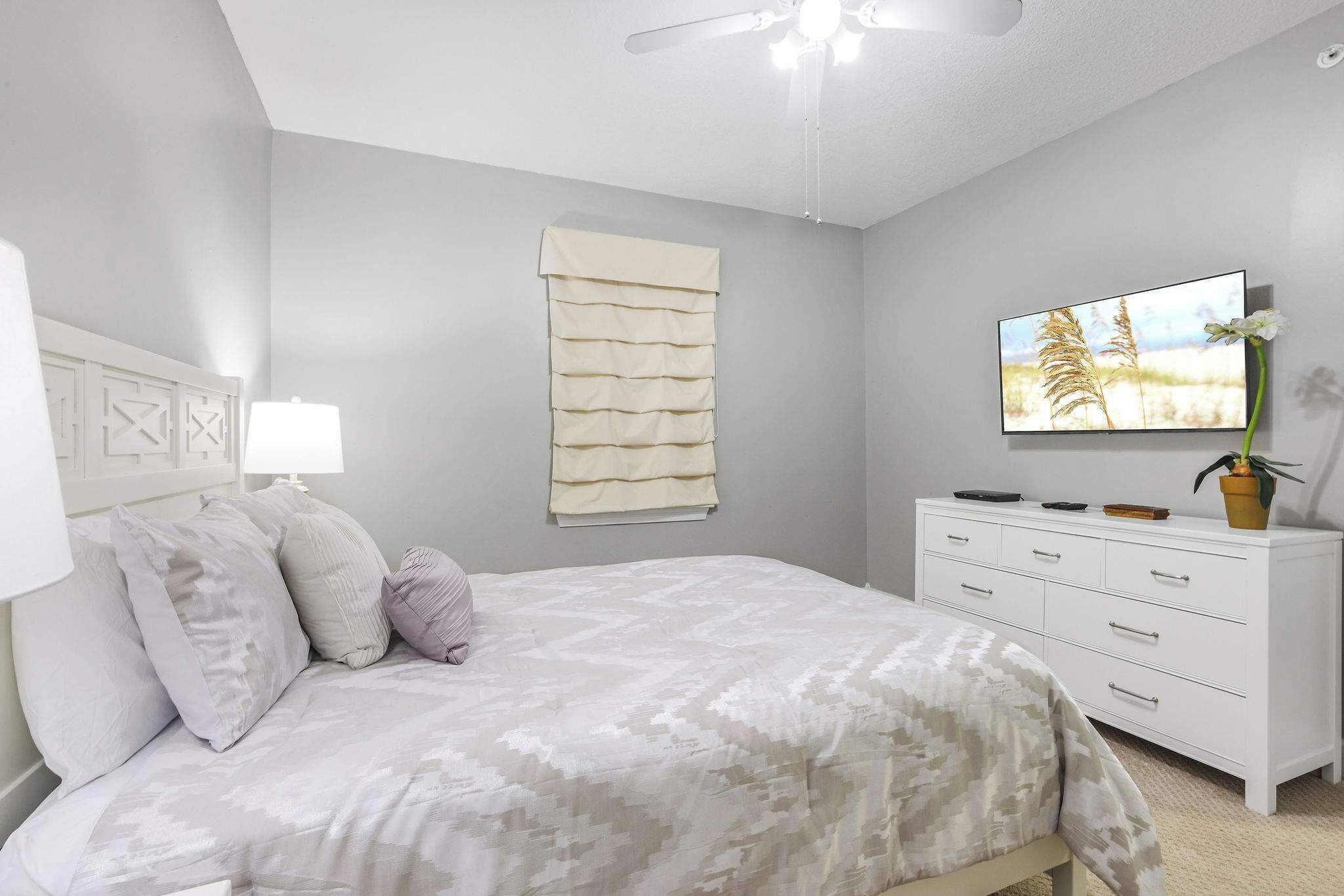3 chambres, fer et planche à repasser, Wi-Fi gratuit, draps fournis