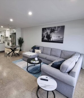 Apartment, 3 Bedrooms, Accessible, Smoking | Living room - Modern Stylish Apartment (Townsville)