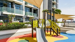 室外兒童遊樂區