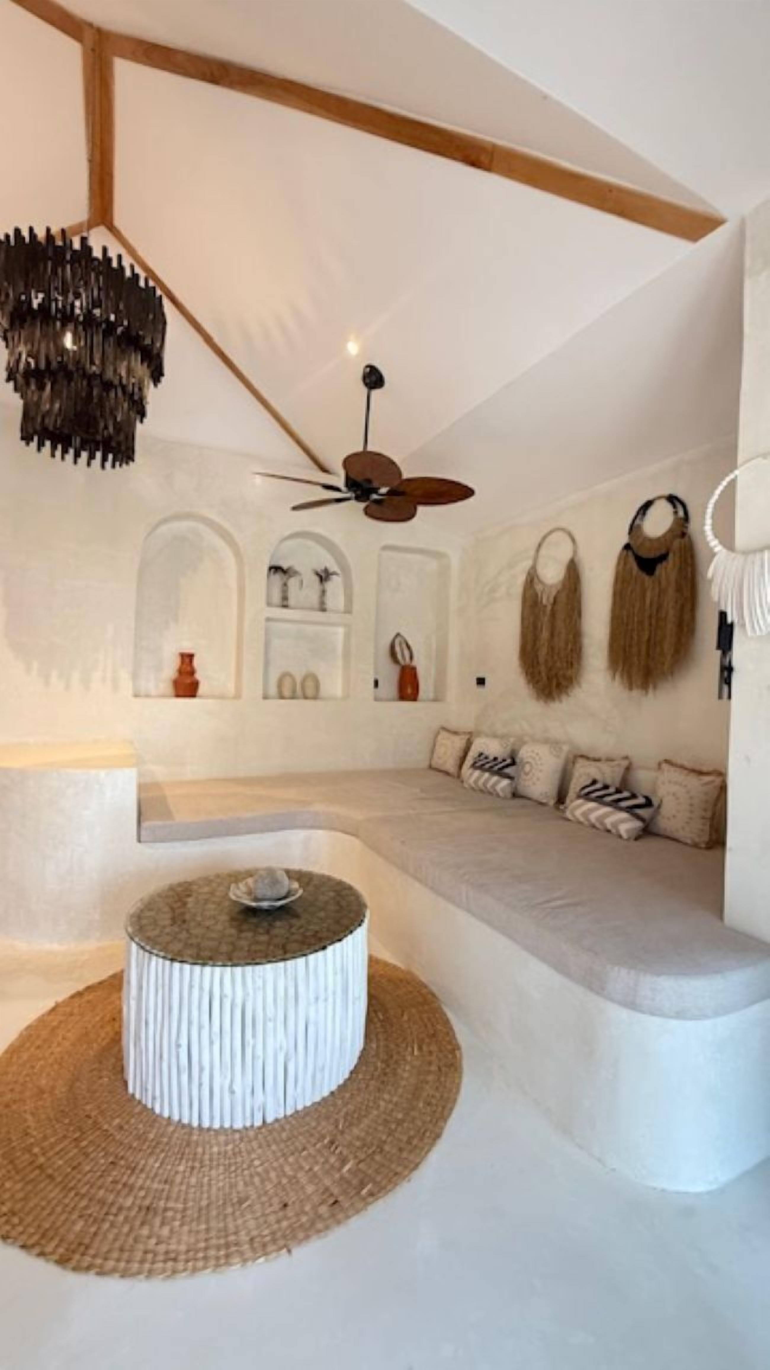 Villa, Sea View | 1 bedroom, in-room safe, iron/ironing board, free WiFi