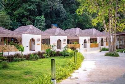 苏梅岛海角海滩别墅