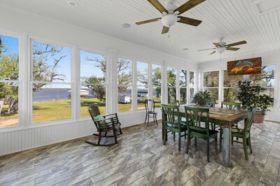 Waterfront 3 Bedroom Home