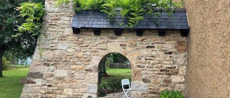 Enceinte de l’hébergement