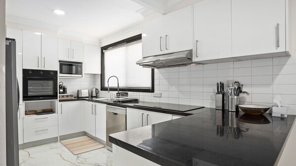 Fridge, microwave, oven, dishwasher