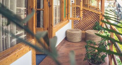 A tranquil resort located at Manali.
Our resort offers WiFi