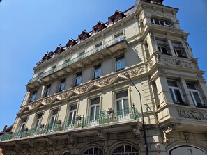 Front of property - Porta Nigra Victus (Trier)