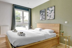 4 bedrooms, iron/ironing board, travel cot, WiFi