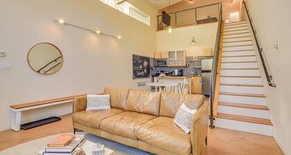 Modern Santa Fe Desert Loft w/ Fireplace!