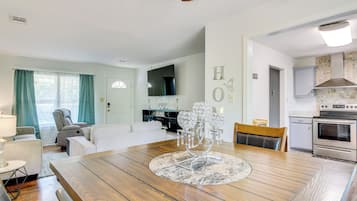 Nhà (3 Bedrooms) | Nội thất