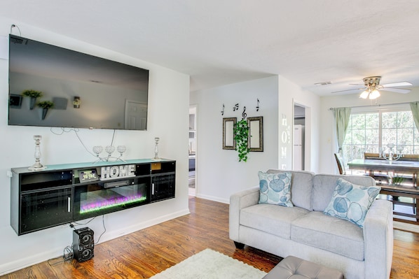 House (3 Bedrooms) | Interior - 7 Mi to Dtwn: Family-friendly Augusta Home w/ Yard (Augusta)