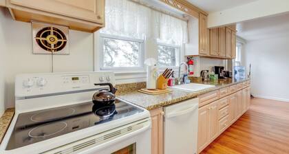 Walk to Bay & Ocean: Pet-friendly Surf City Apt