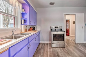 House (2 Bedrooms) | Interior