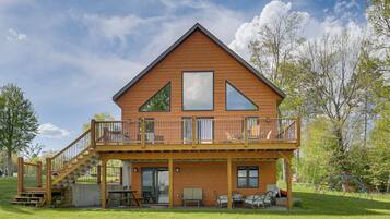 House (3 Bedrooms) | Front of property