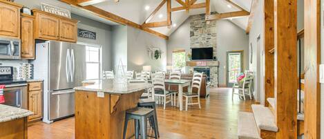 House (Multiple Bedrooms) | Front of property