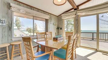 Cottage (3 Bedrooms) | Interior