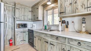 Cottage (3 Bedrooms) | Interior