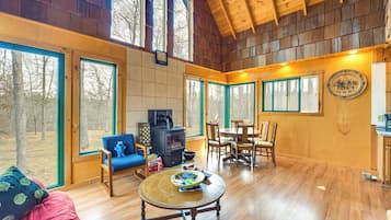 Rumah (2 Bedrooms) | Interior