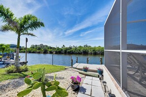 House (2 Bedrooms) | Front of property