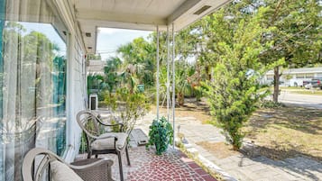 Cottage (2 Bedrooms) | Interior