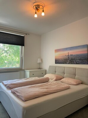 1 Schlafzimmer, Bügeleisen/Bügelbrett, WLAN, Bettwäsche