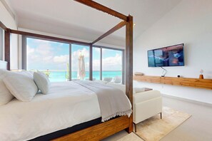 3 chambres, fer et planche à repasser, Wi-Fi gratuit, draps fournis