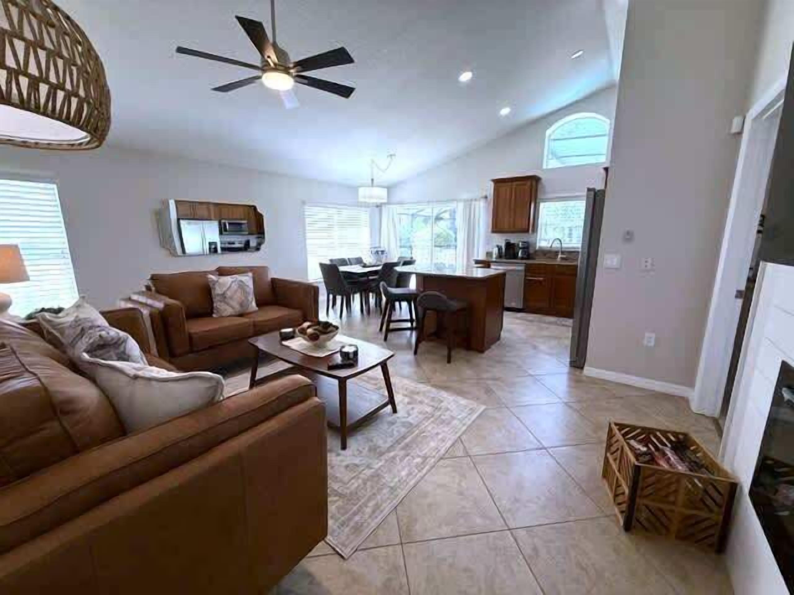 TV, fireplace, offices