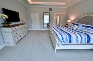7 Schlafzimmer, Schreibtisch, kostenloses WLAN