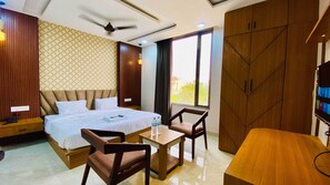 Premium Room, City View