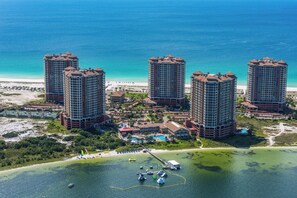 Beach nearby - Portofino 3-606 🌴 Modern Luxury | Gulf Front Pool | Spa Amenities (Pensacola Beach)