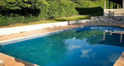 Chácara em Cássia com Piscina e vista Lago