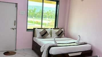 Deluxe Double Room | Soundproofing