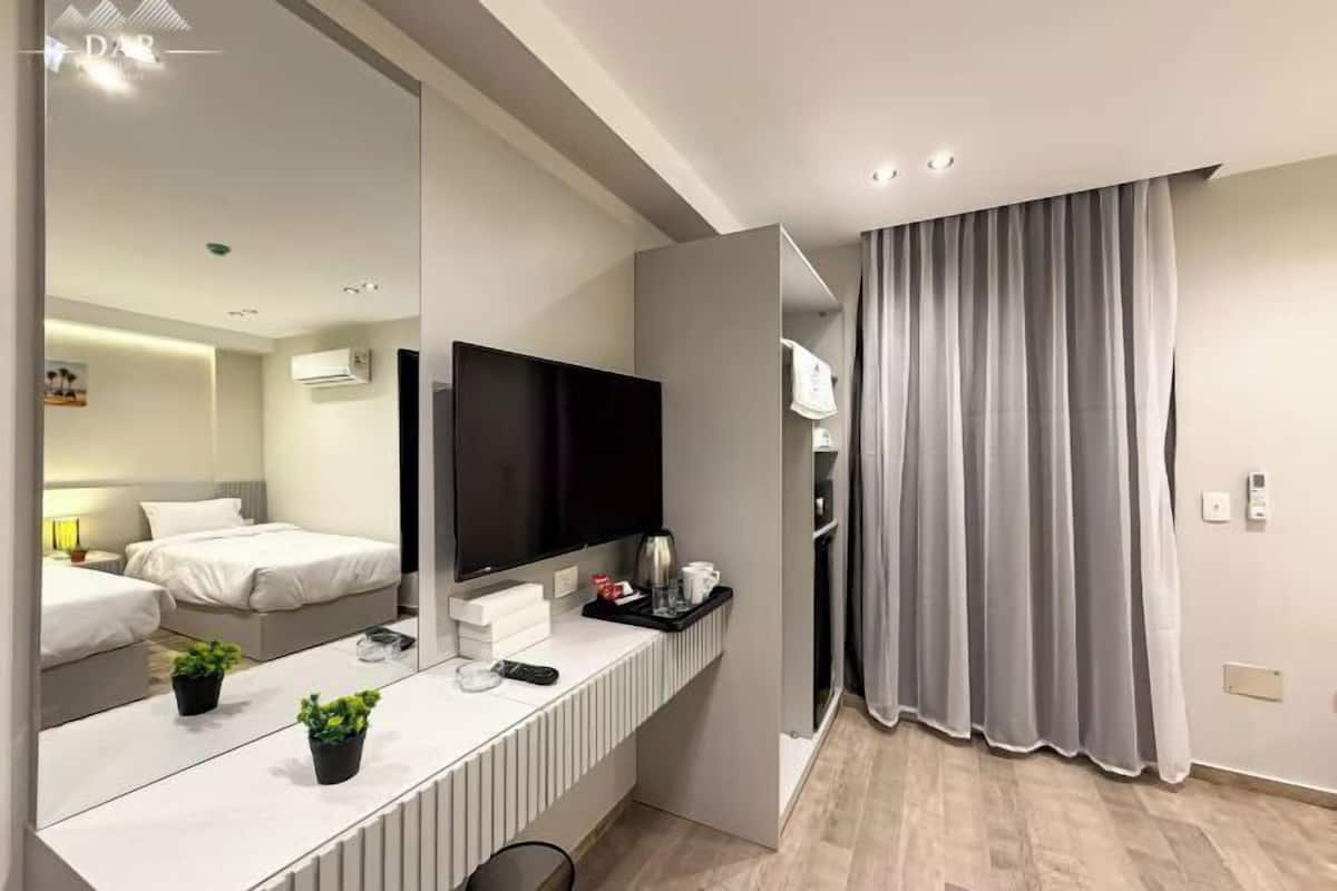 Minibar, in-room safe, blackout drapes, soundproofing