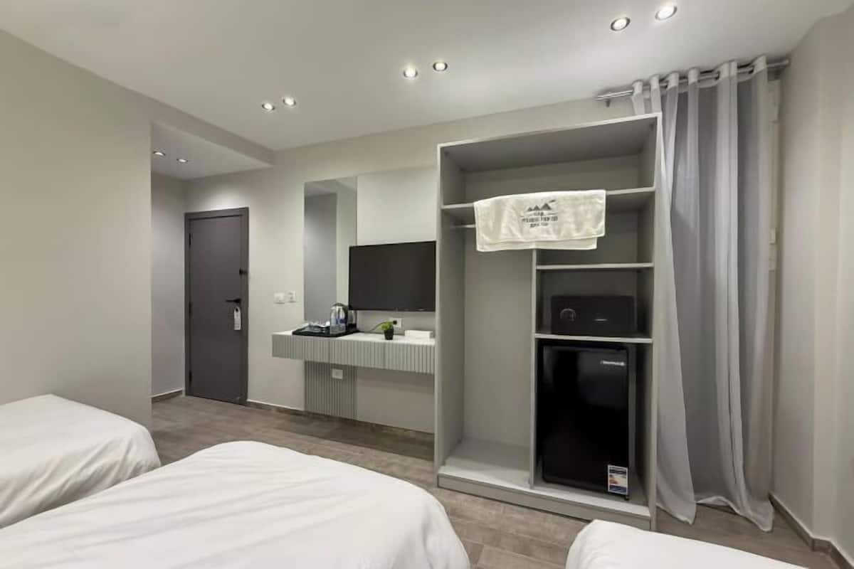 Minibar, in-room safe, blackout drapes, soundproofing