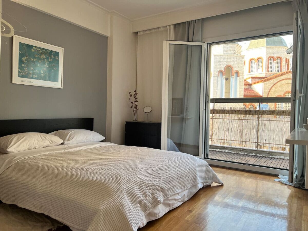 2 slaapkamers, een bureau, een strijkplank/strijkijzer, gratis wifi