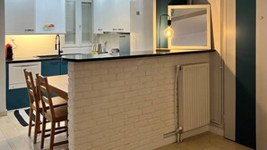 Uklassifisert bilde, 3 av 30, knapp