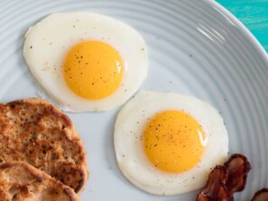 Desayuno para llevar diario (INR 200 por persona)